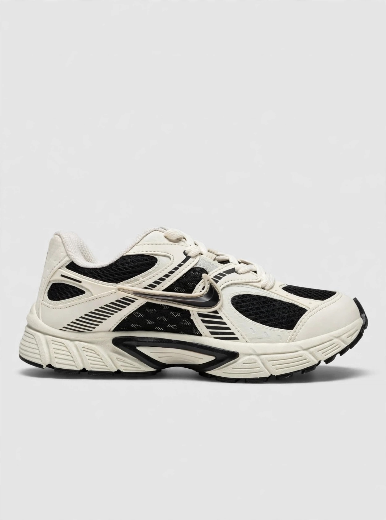 Nike V5 Branco/Preto